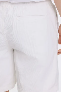 Casual shorts