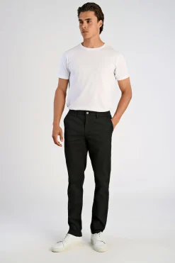 Chinos