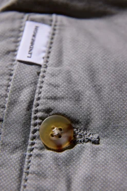 Chinos