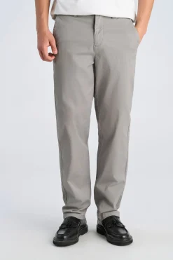 Chinos