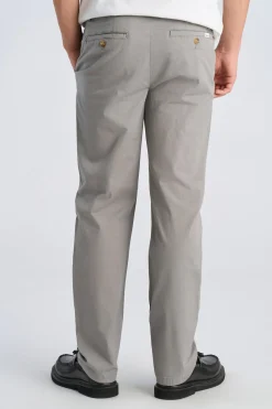 Chinos