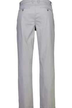 Chinos