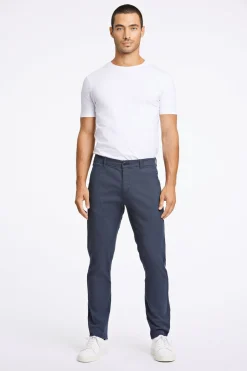 Chinos