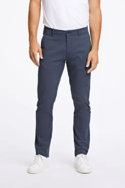 Chinos