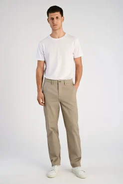 Chinos