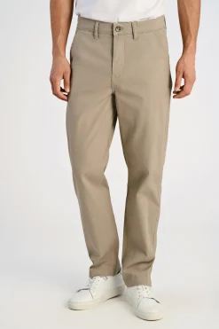 Chinos