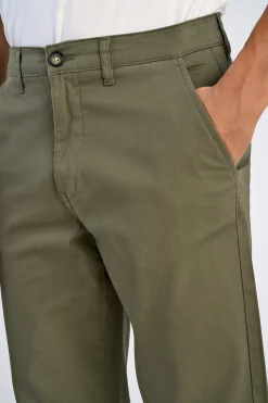 Chinos