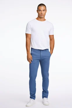 Chinos