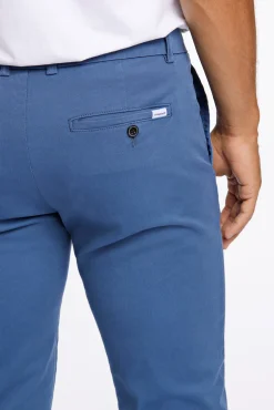 Chinos