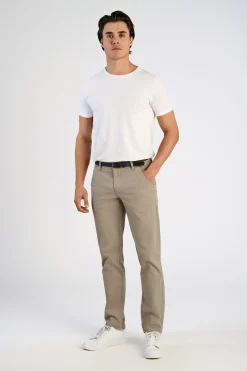 Chinos