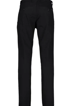 Chinos