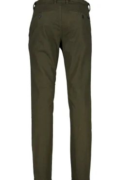Chinos