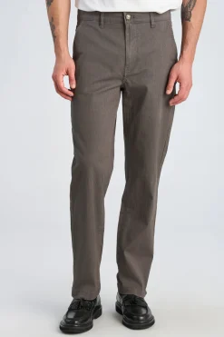 Chinos