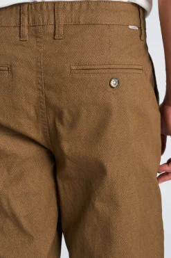 Chinos