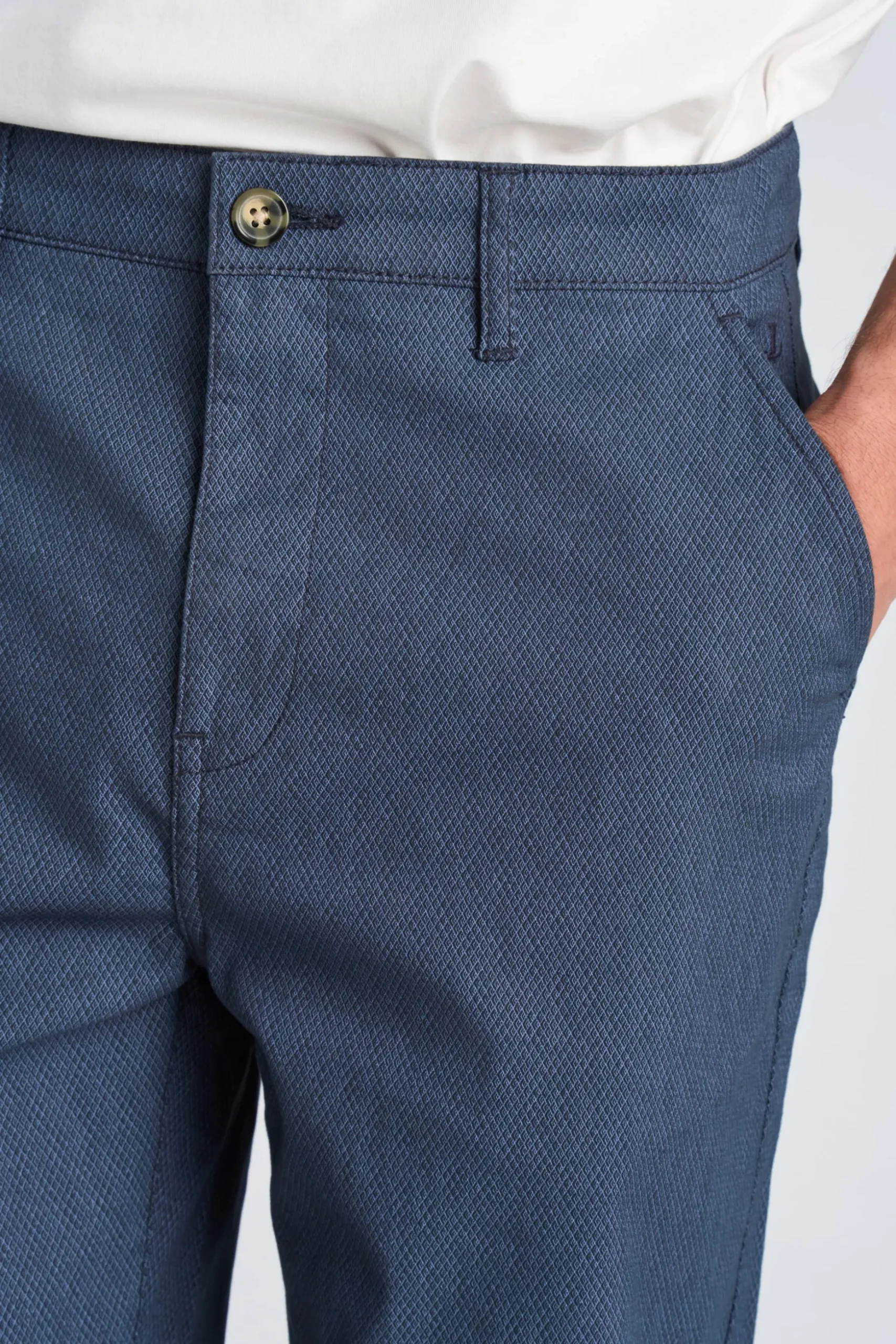 Chinos