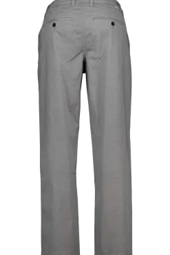 Chinos