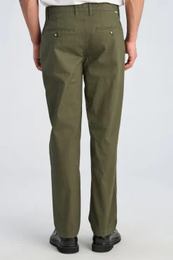 Chinos