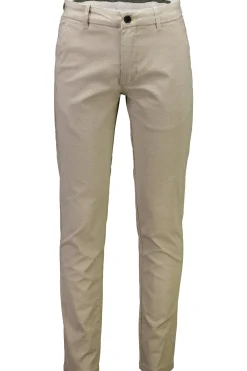 Chinos