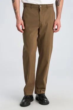 Chinos