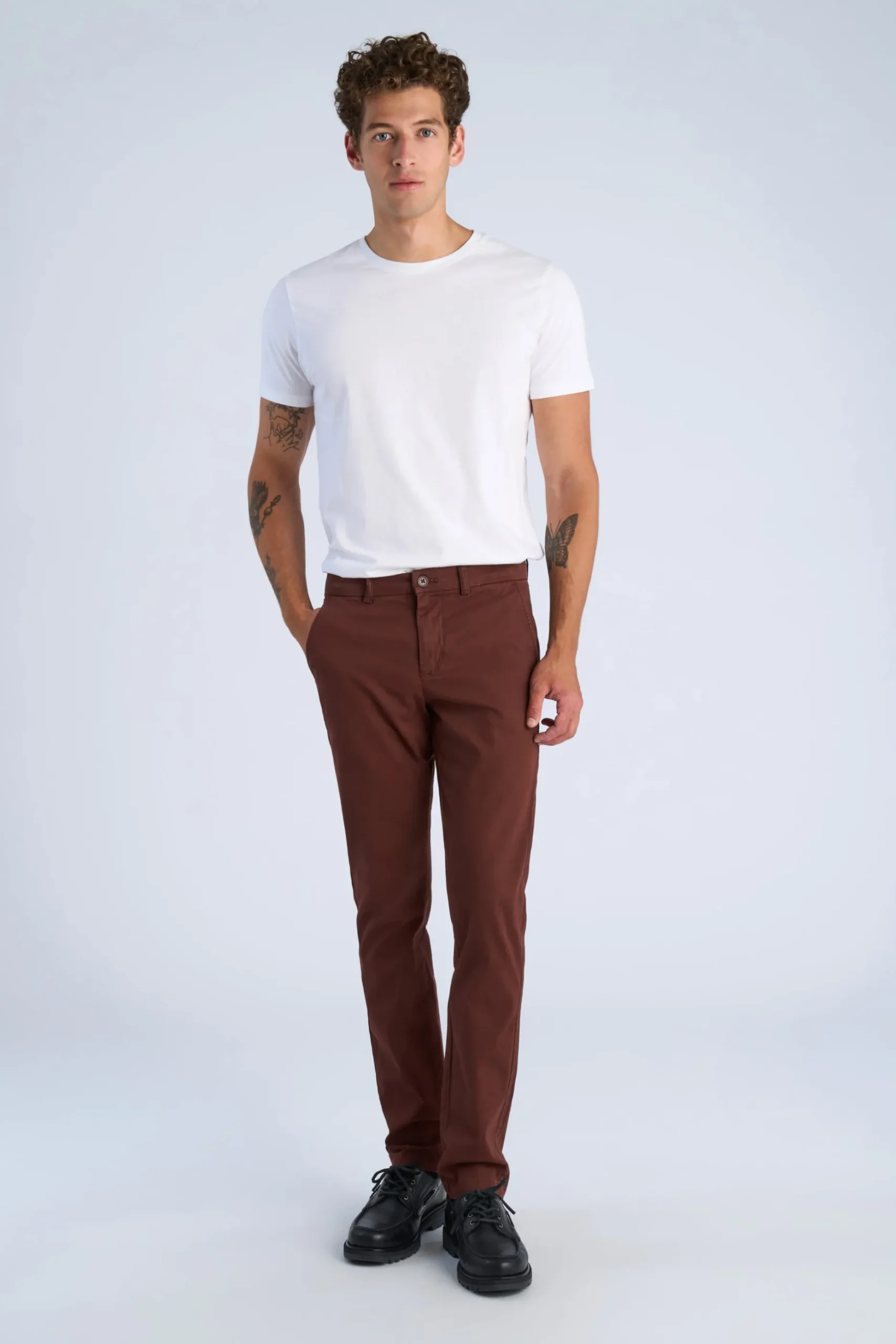 Chinos