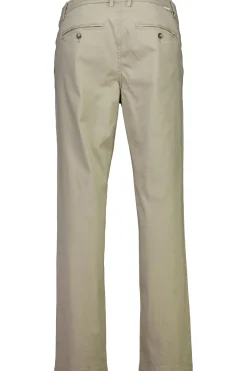 Chinos