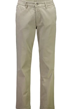 Chinos
