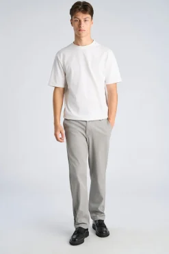 Chinos