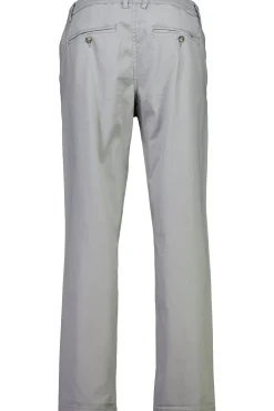 Chinos