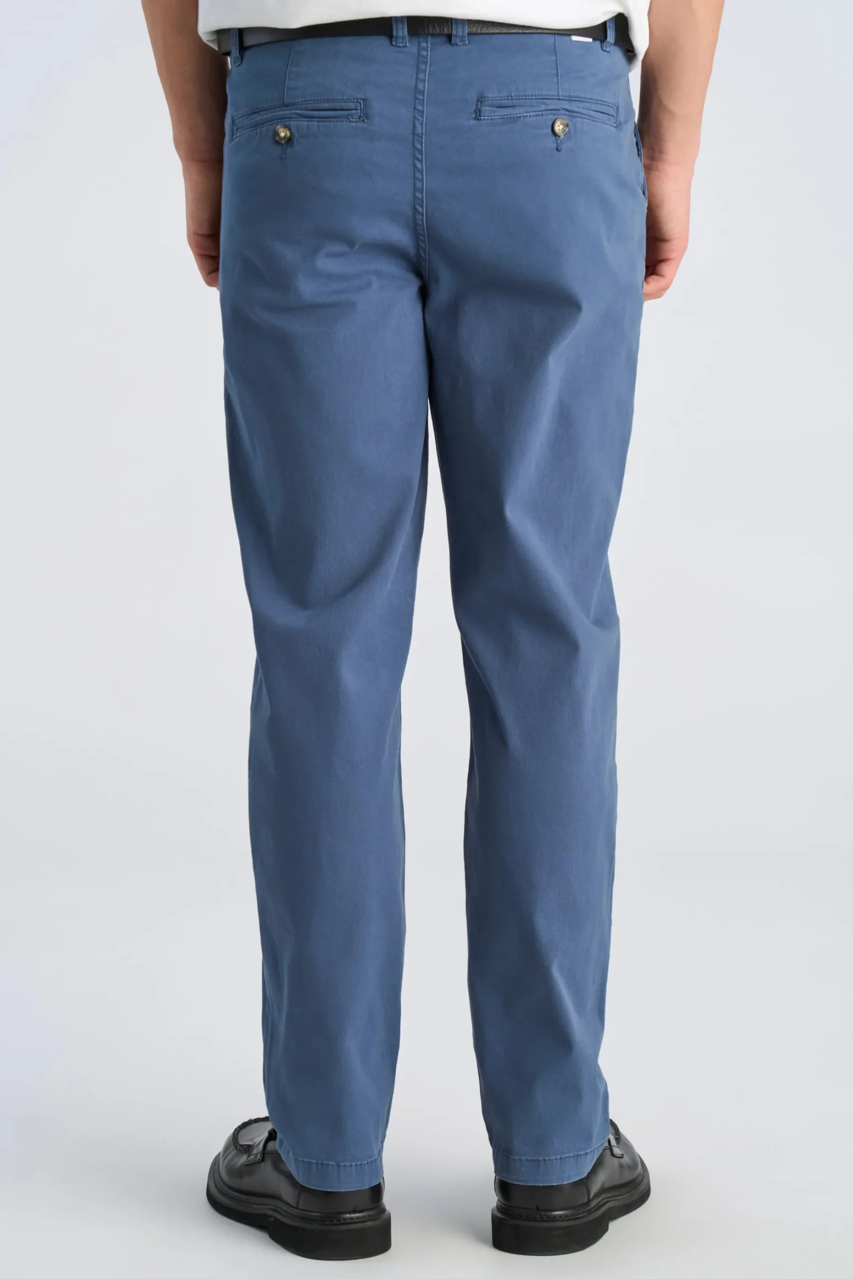 Chinos
