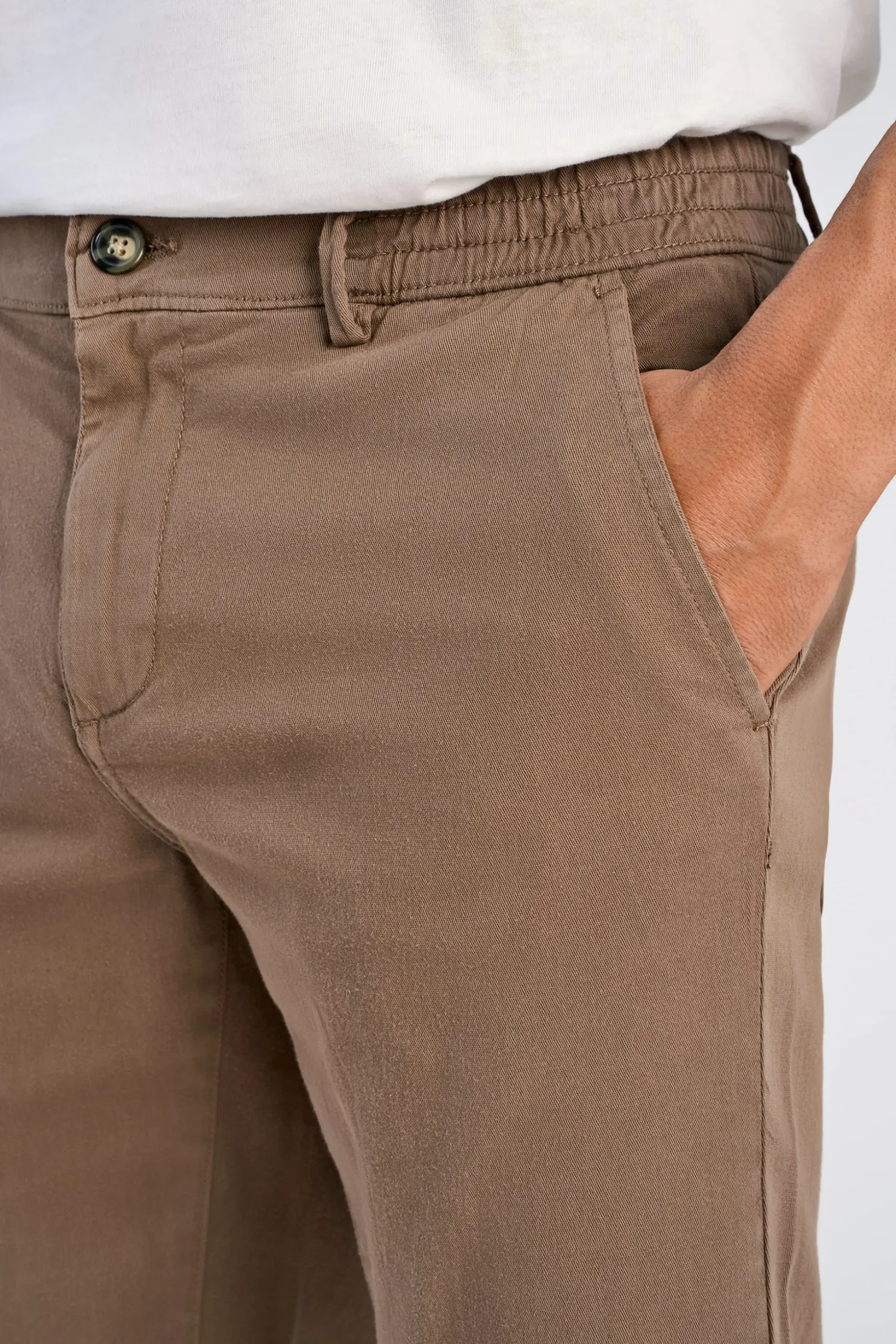 Chinos