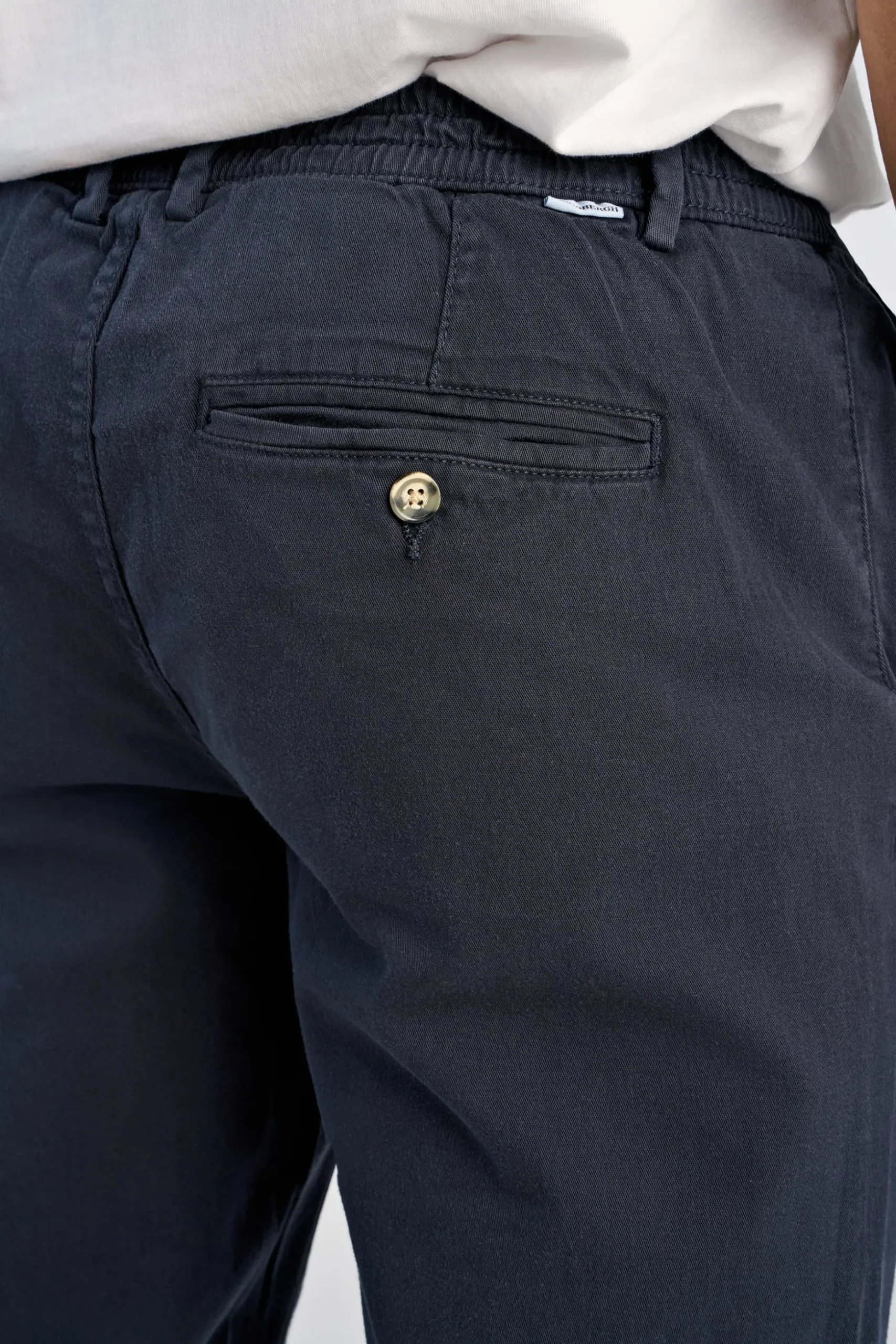 Chinos