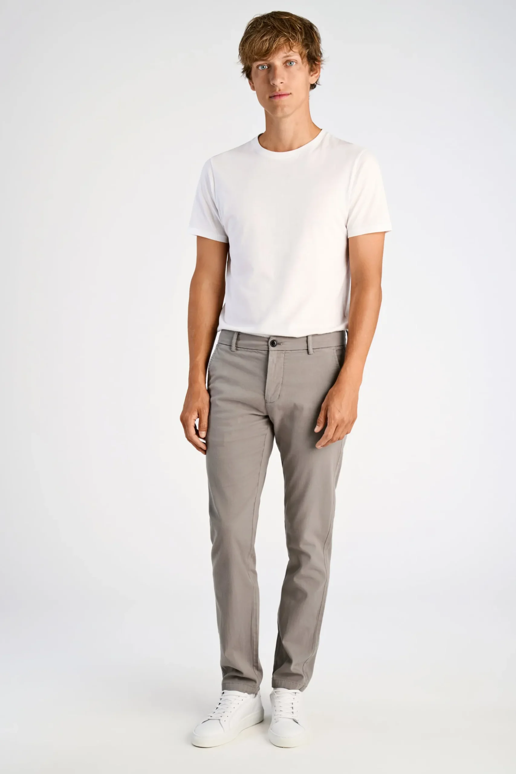 Chinos