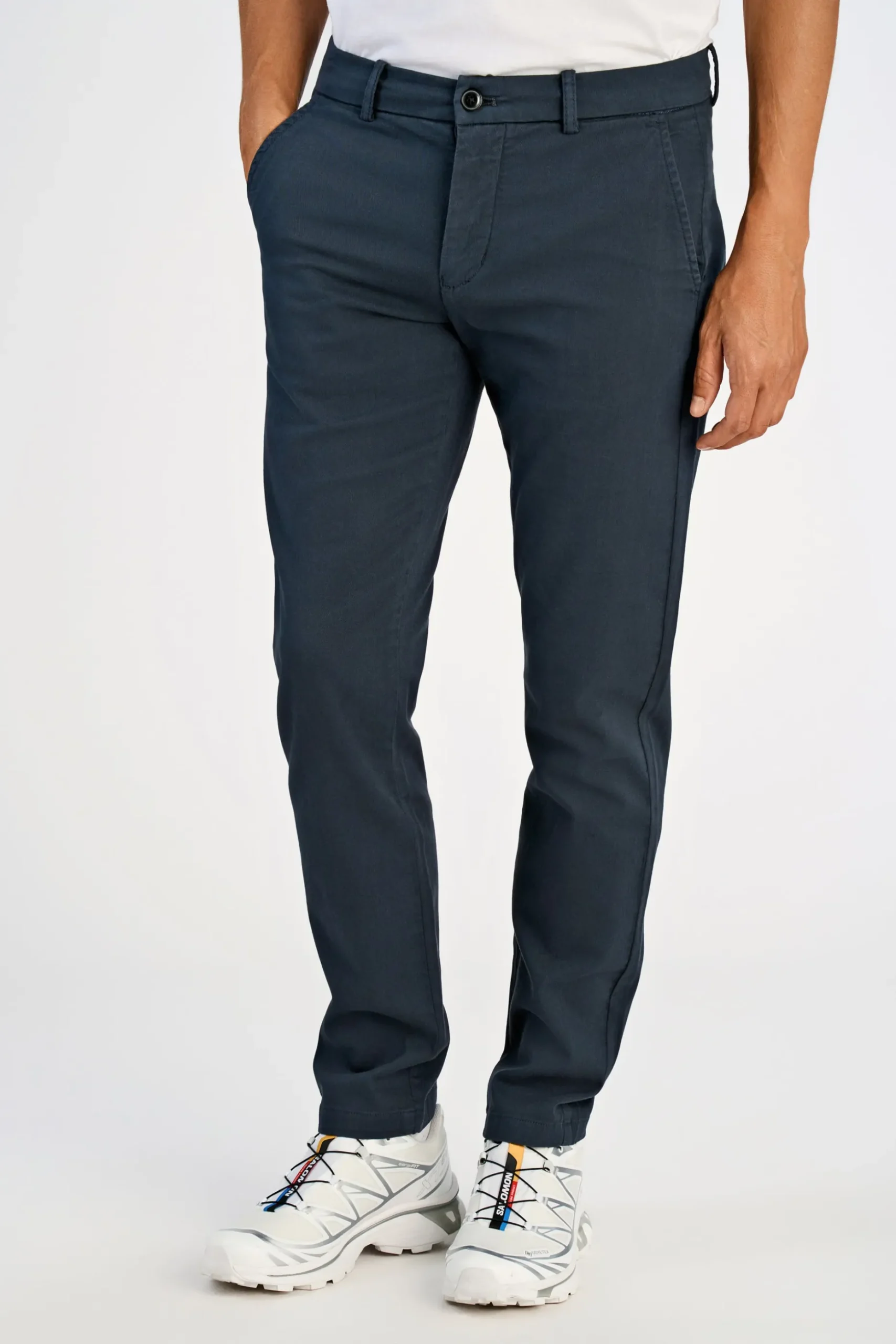 Chinos