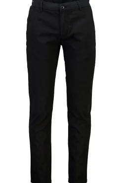 Chinos