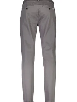 Chinos