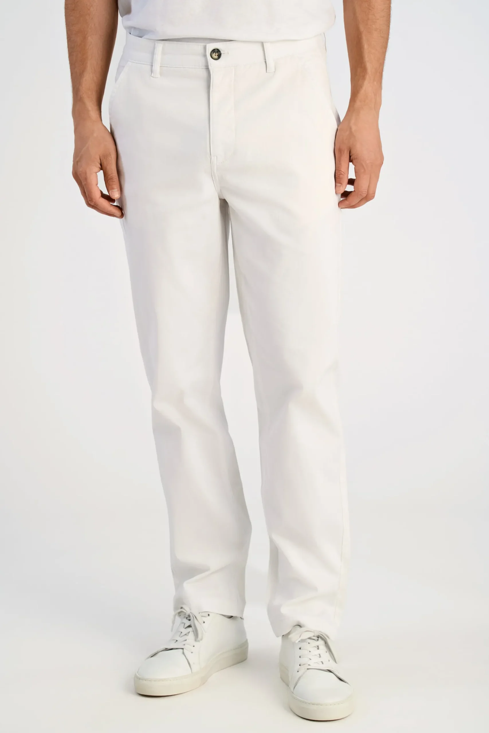 Chinos