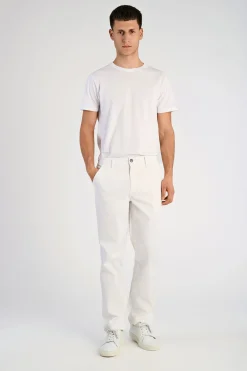 Chinos