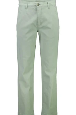 Chinos