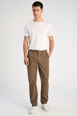 Chinos