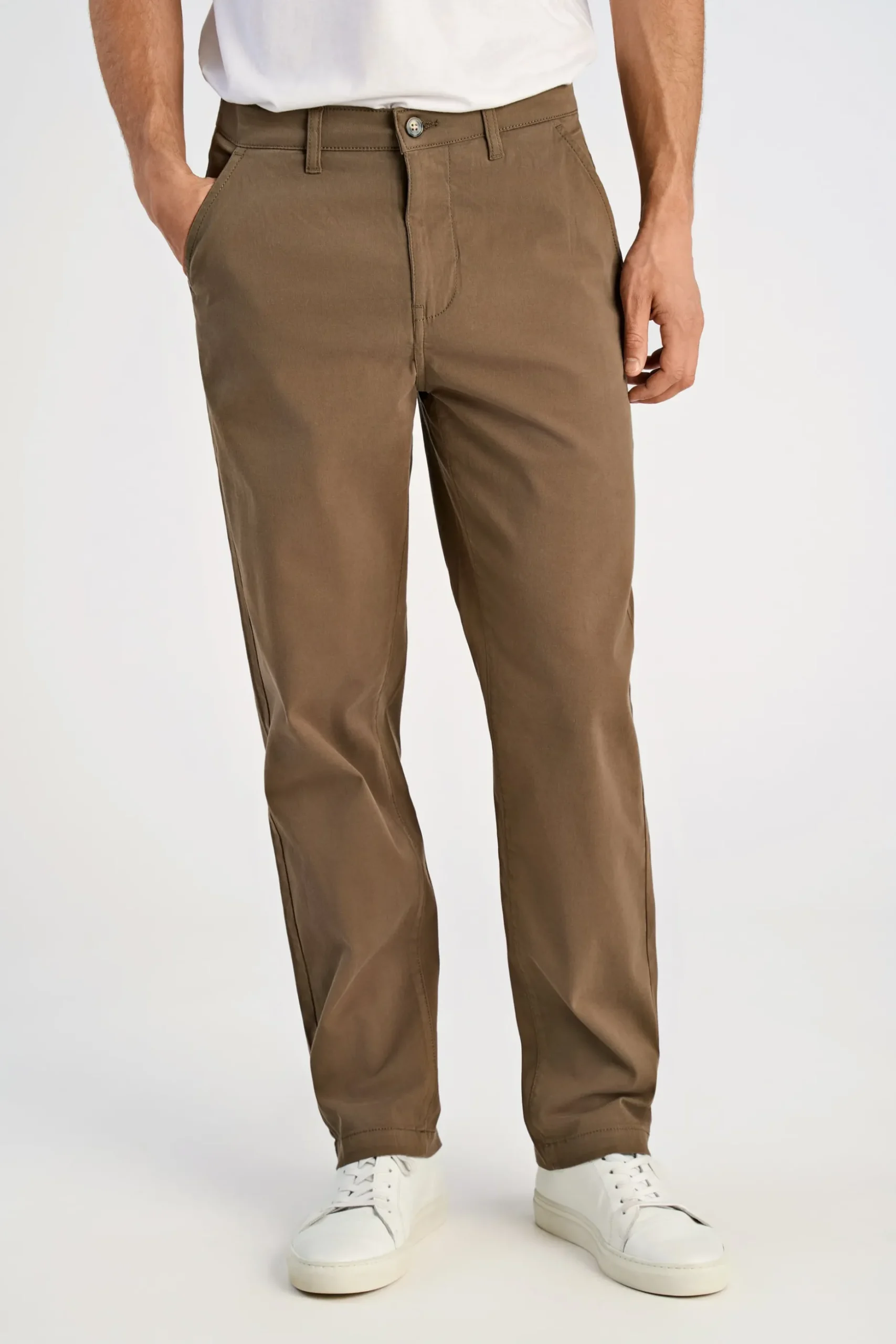 Chinos