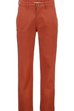 Chinos