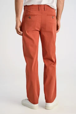 Chinos