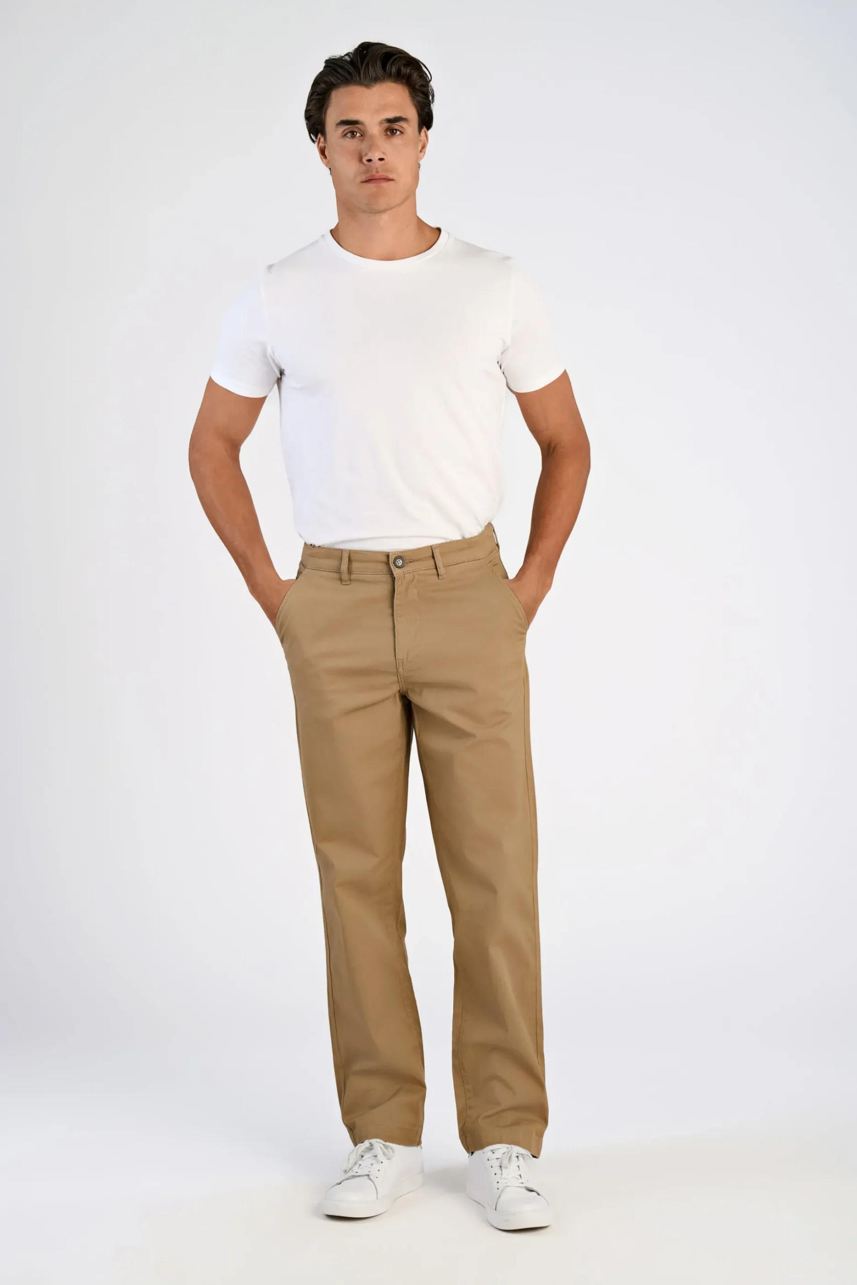 Chinos
