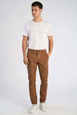 Chinos