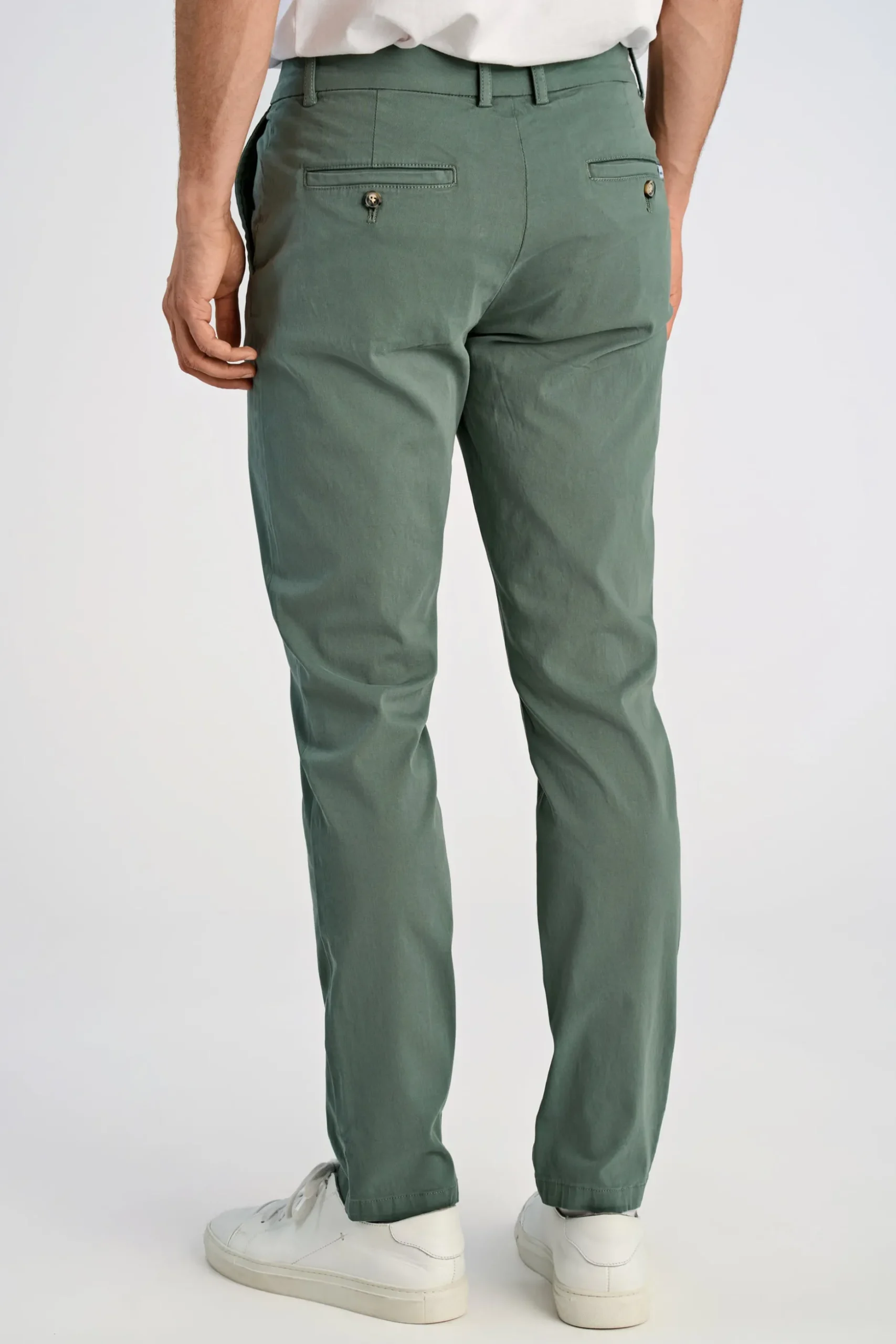 Chinos