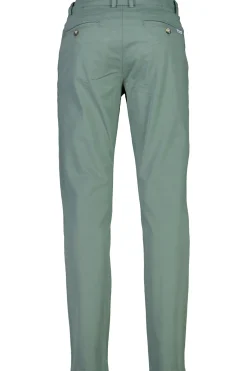 Chinos