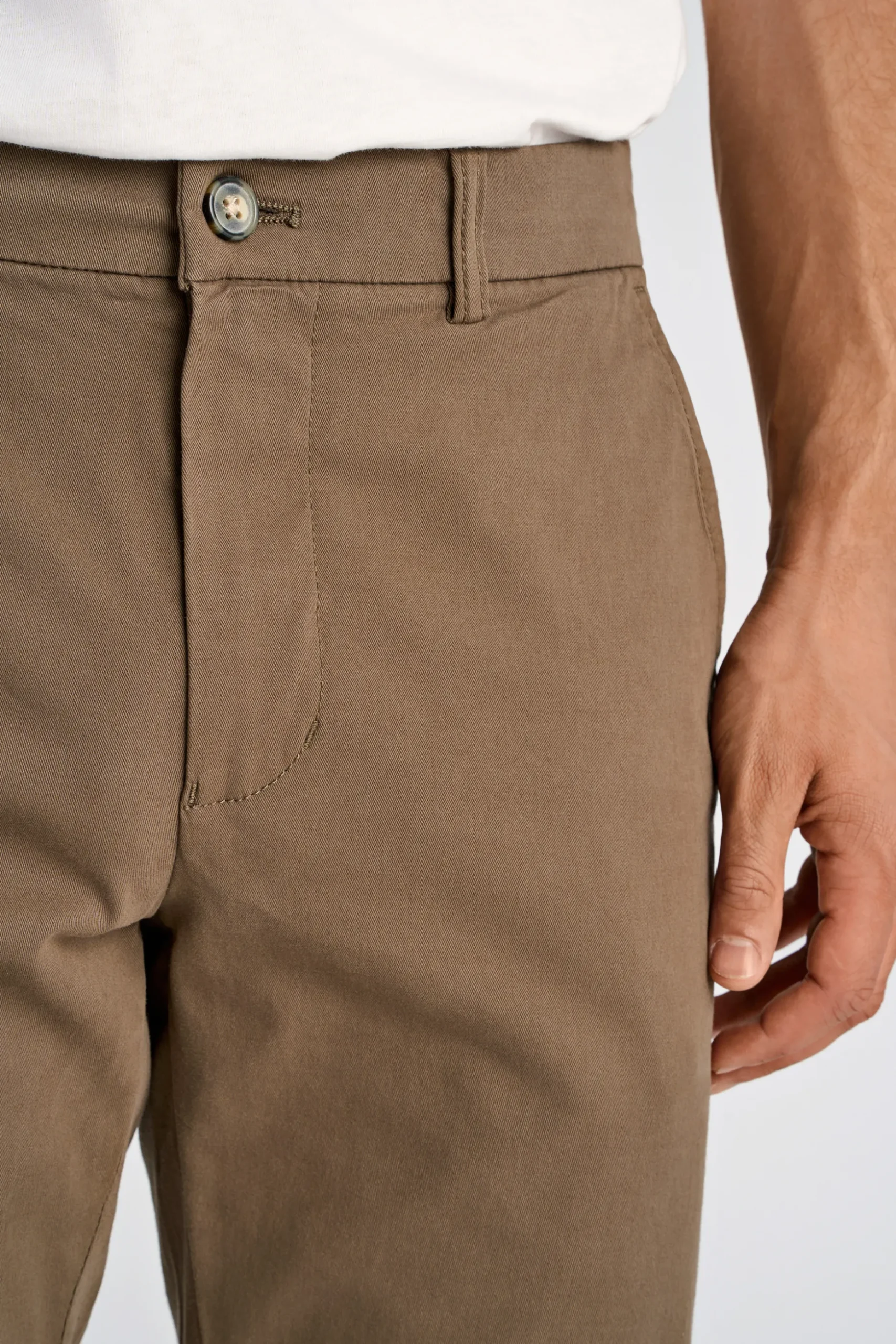 Chinos
