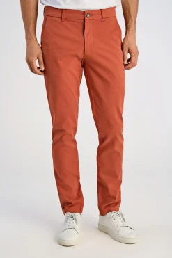 Chinos