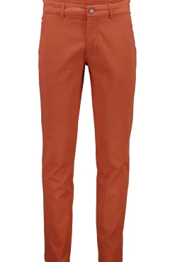 Chinos