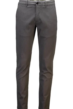 Chinos